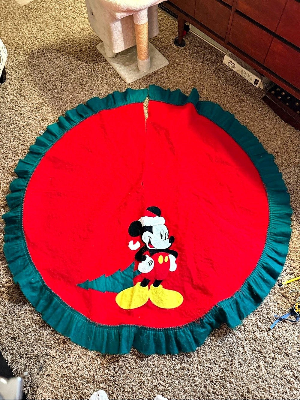 Disney Mickey Mouse Christmas Tree Blanket skirt vintage